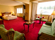 Hotel El Rey Room